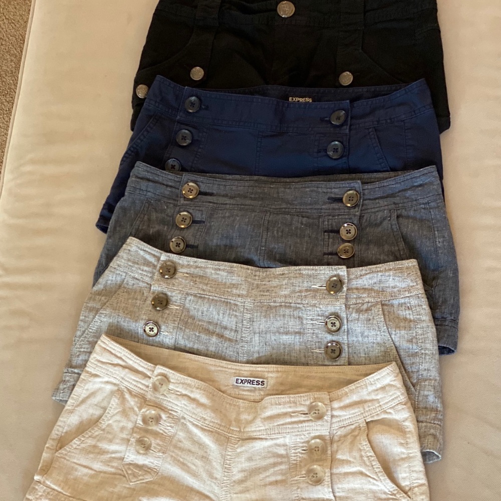 SOLD**Express sailor shorts size 4